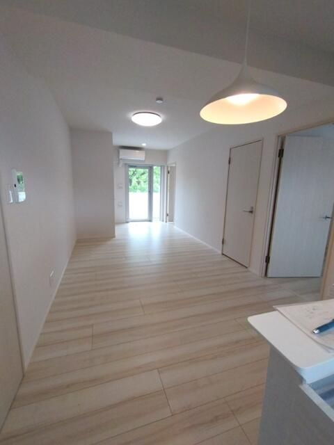 ティーエイチワンの居間・リビング