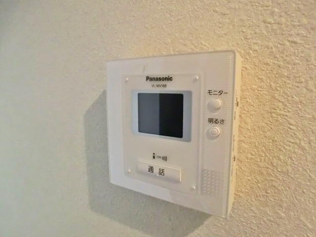 フィロスの設備|エアコン完備！室内物干しあります♪