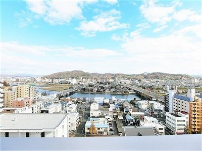 【その他】 | ライオンズタワー岡山千日前 | 北側バルコニーからの眺望　※2024年12月撮影