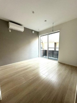 【居間・リビング】 | エスパシオン中野B棟 | 明るい洋室！