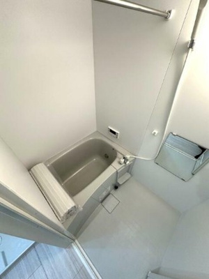 【浴室】 | エスパシオン中野B棟 | 追い焚き機能、浴室乾燥機付きバス。