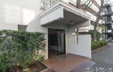 百花園パーク・ファミリアのエントランス