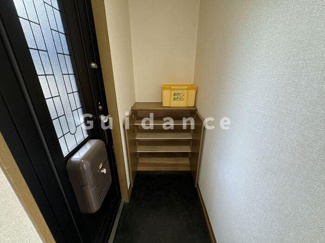 【玄関】 | クレセール八木B