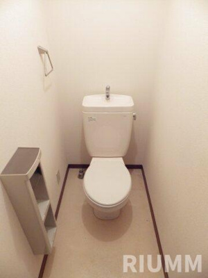 【トイレ】 | ヴィラ東新宿Ｂ