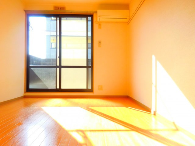 アクセスの居間・リビング