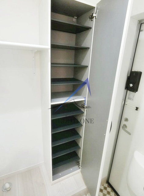 ハーミットクラブハウス日吉テラスの玄関|玄関です。