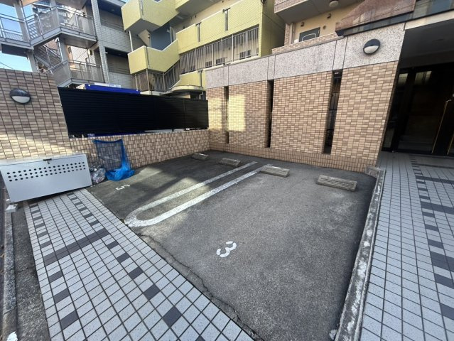 カーサ内山❘名古屋市の賃貸ならMy賃貸の駐車場|カーサ内山