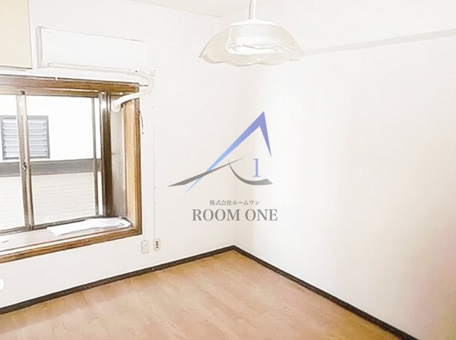 豊マンションの居間・リビング|洋室のお部屋です。