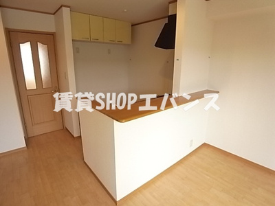  | サンストリーム