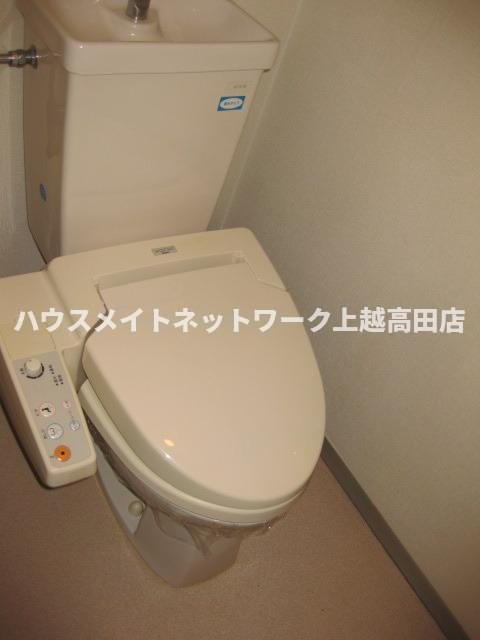 ヴィラ・アルペジオＢ棟のトイレ|温水洗浄暖房便座