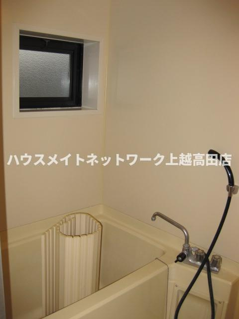 ヴィラ・アルペジオＢ棟の浴室|浴室