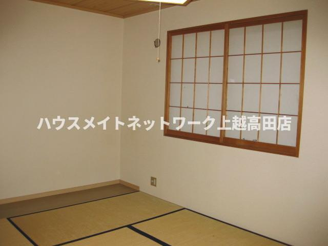 ヴィラ・アルペジオＢ棟の内装|和室