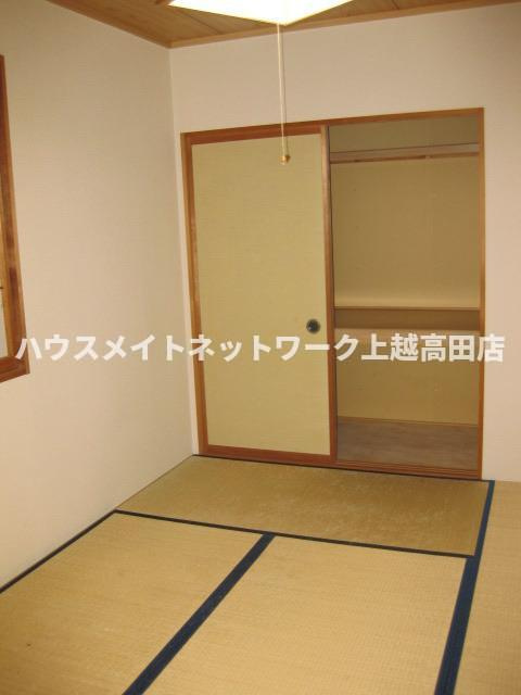 ヴィラ・アルペジオＢ棟の収納|押入れ