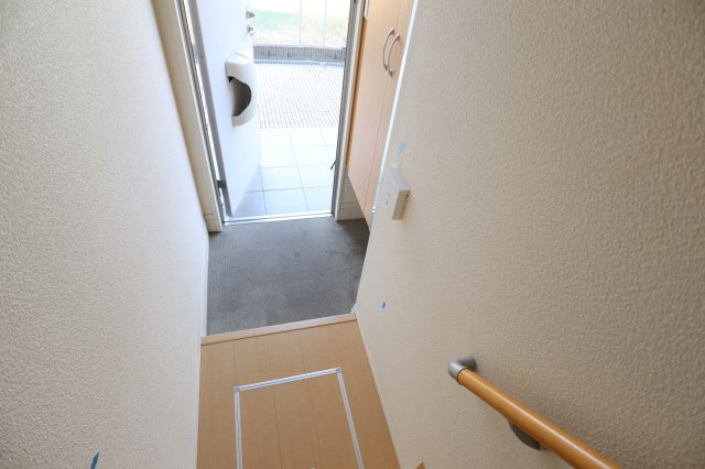 シャルム郡山の玄関