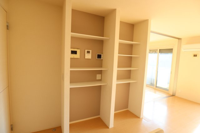 シャルム郡山の収納