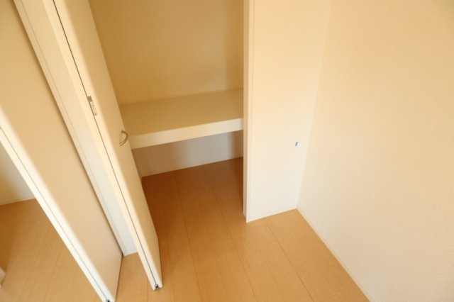 シャルム郡山の収納