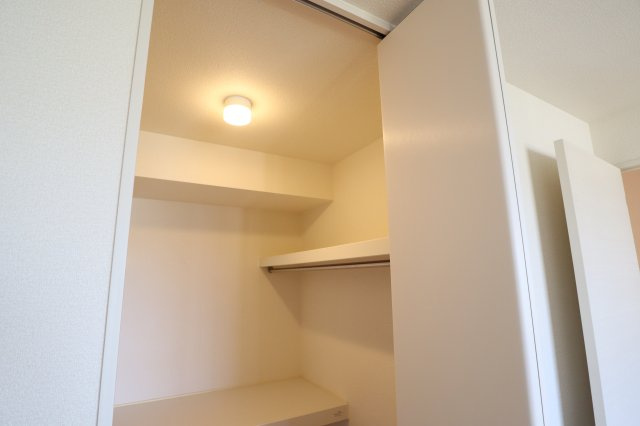 シャルム郡山の収納