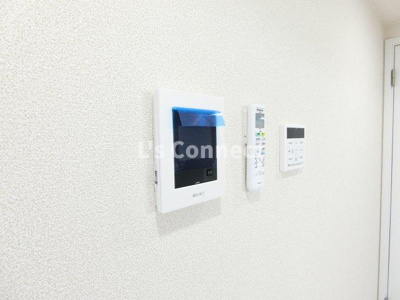 【セキュリティ】 | Ｓｅｉｎｅ北稲葉 | 突然の来客時もＴＶモニターホンでしっかり確認。