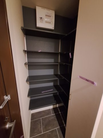 ガーデンコート大崎の玄関|シューズBOX