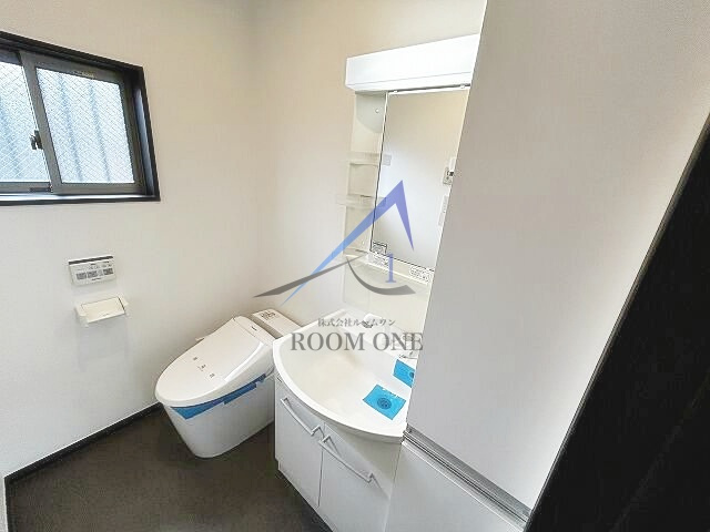 ＳＯＵＴＨ　ＳＩＤＥ西荻窪の洗面所|洗面台です。