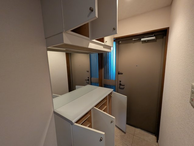 エスタ雲雀丘の収納