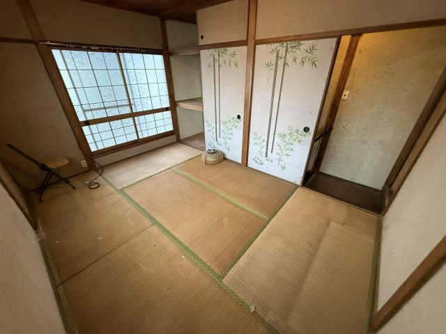 ペディハウス箕面市桜井の和室