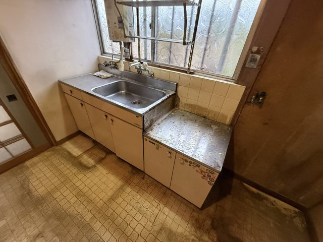 ペディハウス箕面市桜井のキッチン