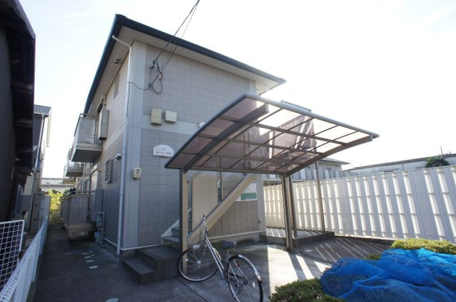 ルーチェ本町の外観