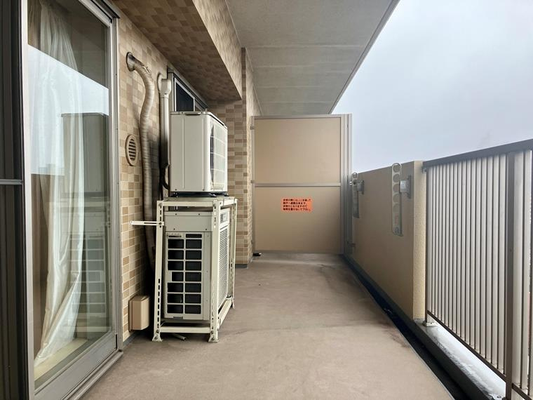 スペリオメイツ町田中町のバルコニー