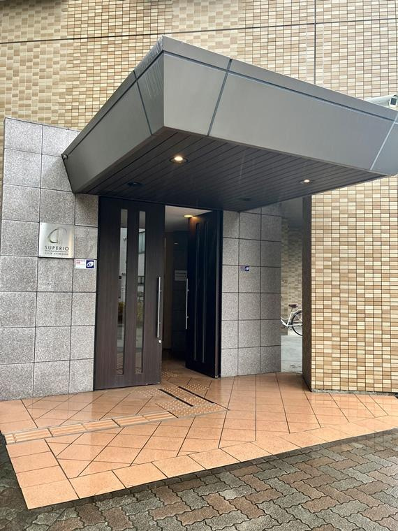 スペリオメイツ町田中町のエントランス