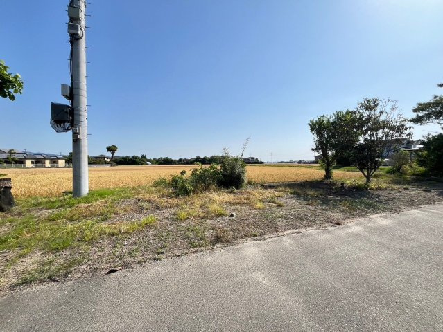 小郡市二タ　売り土地の前面道路含む現地写真|前面道路含む現地写真です