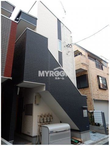 リブフラット北新宿の外観