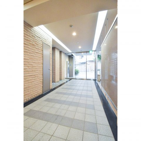 ウィスタリア京橋の居間・リビング