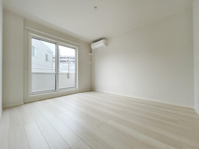 【居間・リビング】Lana