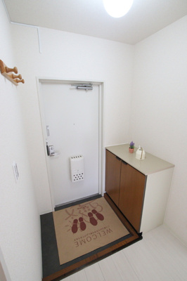 ※家具・小物は設備ではございません。★広々玄関★※家具は撤去します