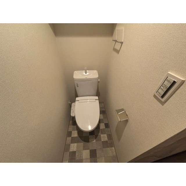 ファステート京都東福寺パラベルのトイレ