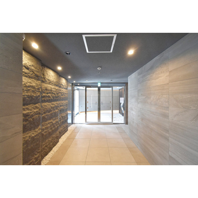 ファステート京都東福寺パラベルの居間・リビング