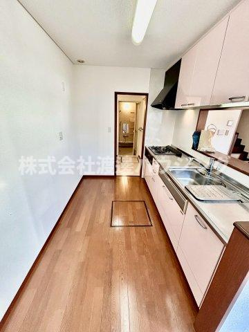 寿楽荘一戸建の内装