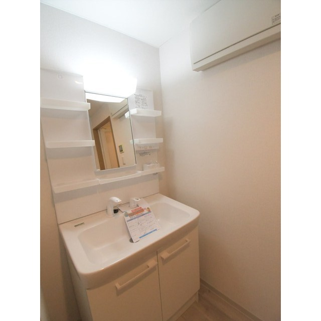 フイユ・ドール目白の洗面所