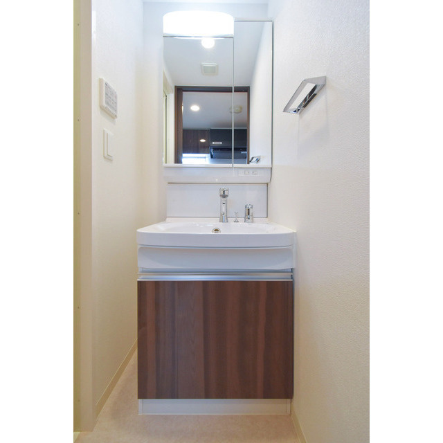 エステムコート難波Ⅶビヨンドの洗面所