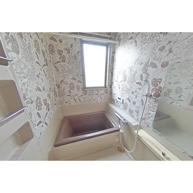 福富貸家の浴室