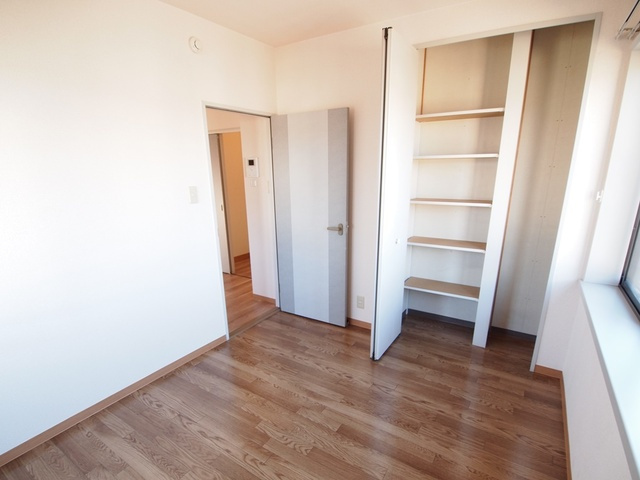 コスモス結崎Ａの収納