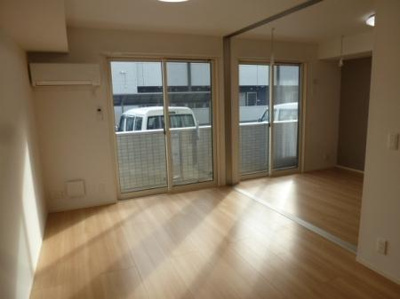 【居間・リビング】 | ロータス草加１