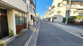 【前面道路含む現地写真】
