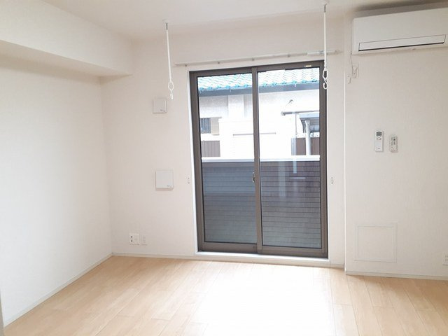 イゾラの居間・リビング