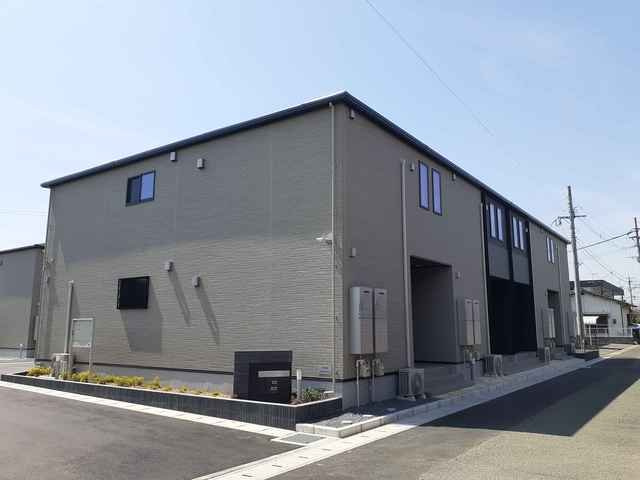 メゾンネージュⅡ番館の外観