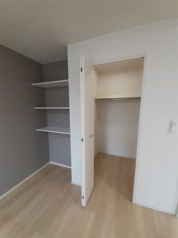 メゾンネージュⅡ番館の収納
