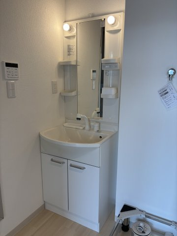 【独立洗面台】 | Eureka