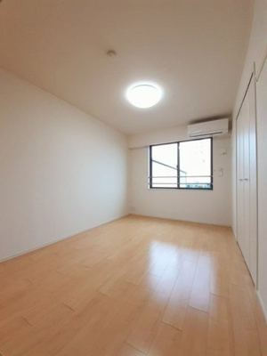 【内装】 | フォレスタ