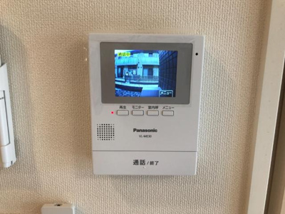 【セキュリティ】 | ソランジュ | カメラ付インターホン（イメージ）